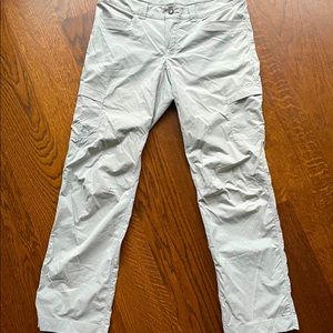 Women Arcteryx hiking pants light gray